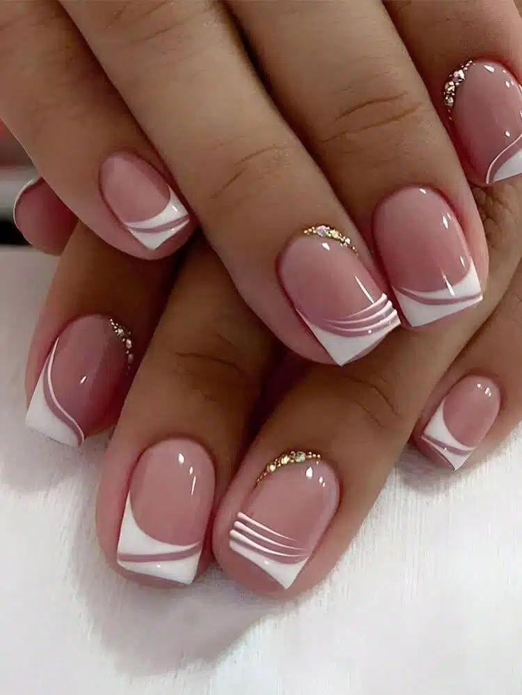 30 Classy Nude Nail Designs Perfect For Elegant Ladies - 211