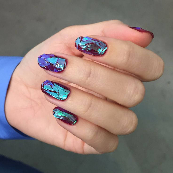 30 Irresistible Glass Nail Ideas For Stylish Girls - 215