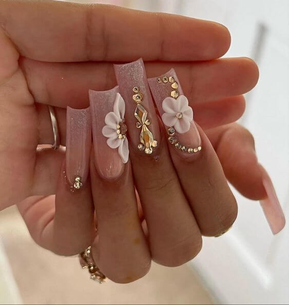 35 Quinceanera Nails That Would Make You The Center Of Attention At Your Party - 217