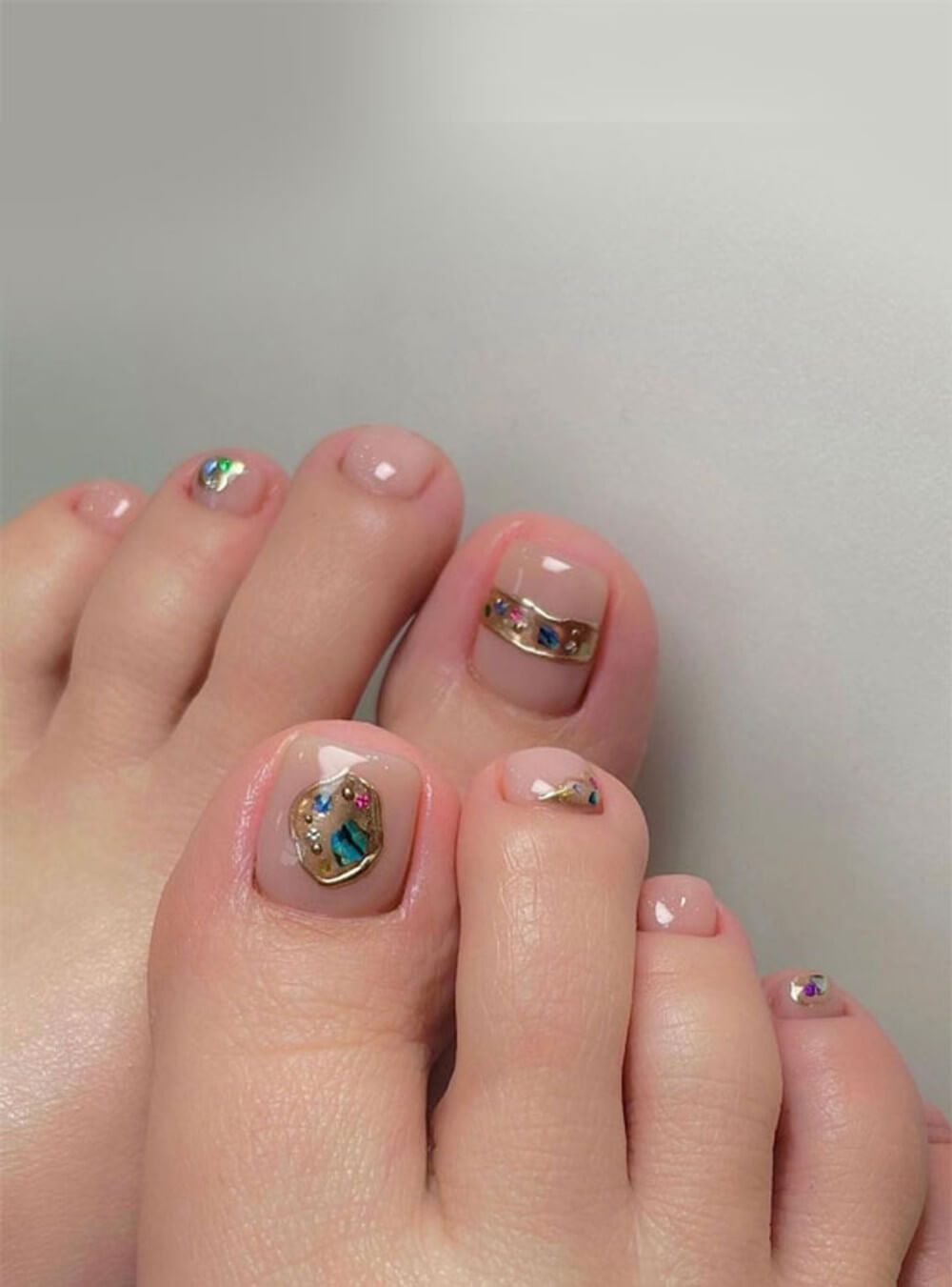 38 Best Wedding Toe Nails To Instantly Glam Up - 273